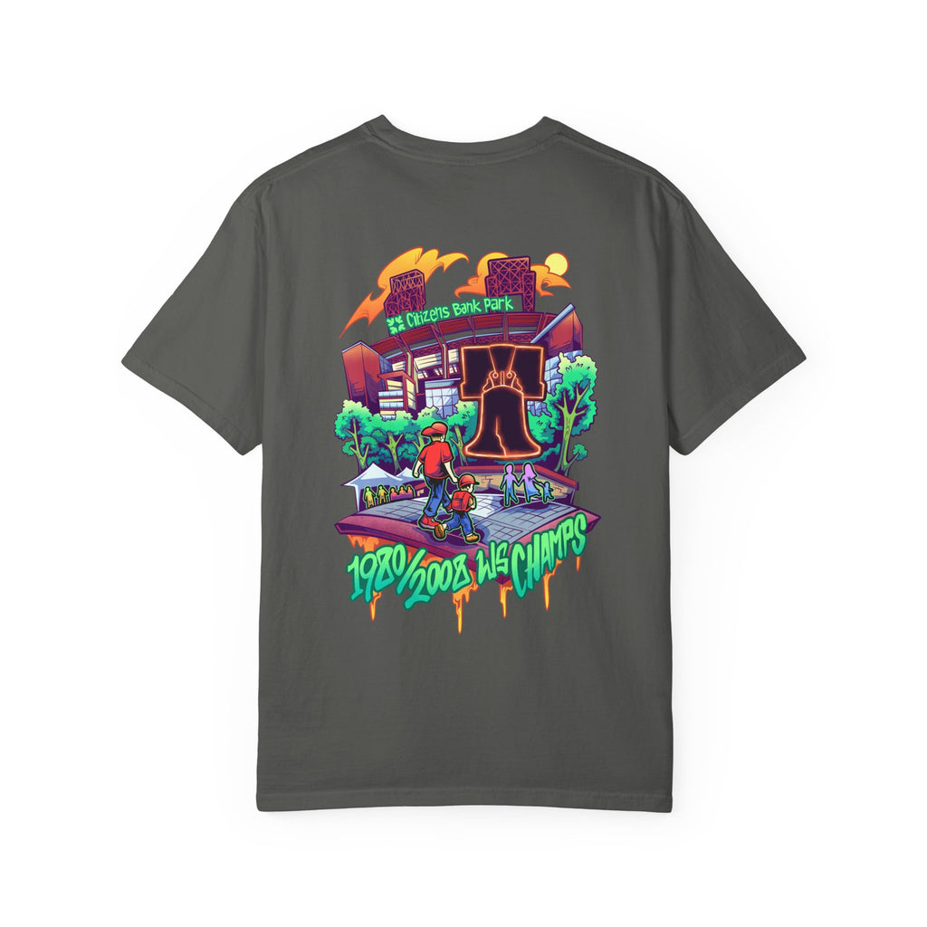 PHILLIES Graphic T-Shirt / Vintage Graffiti Liberty Bell/Citizens Bank Park Tee